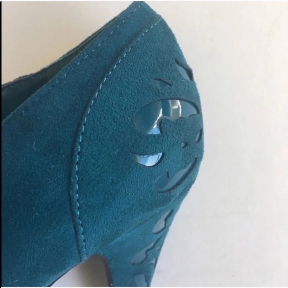 🆕 Impo Teal Booties
